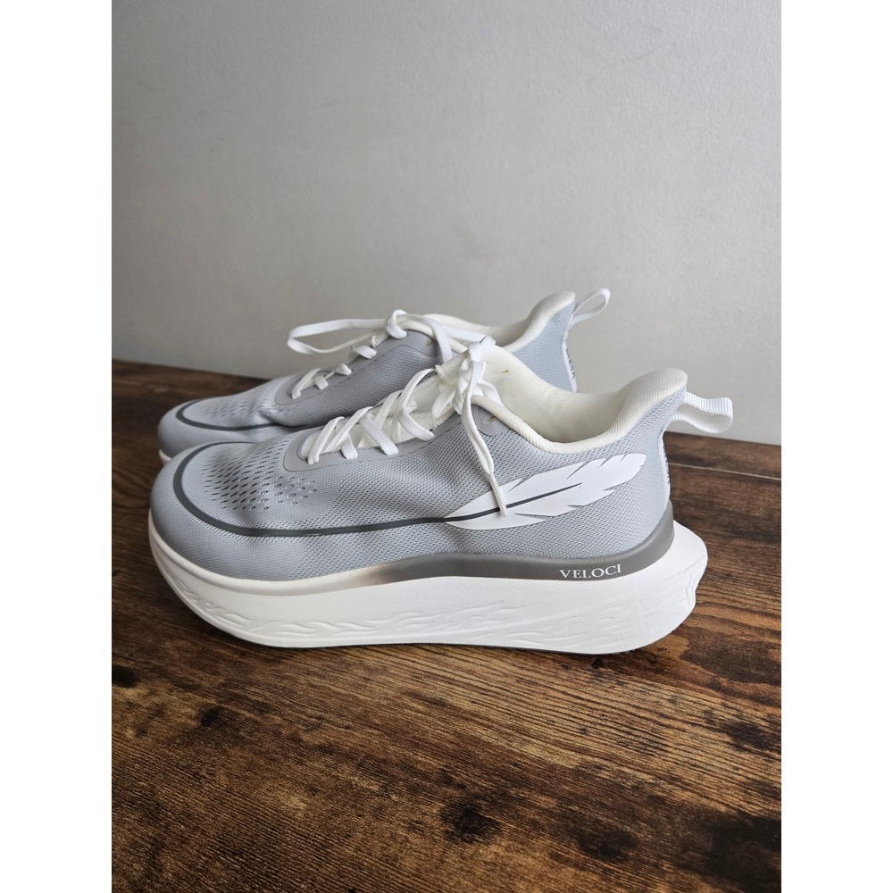 Veloci Mesa Unisex Grey White Wide Toe Wingwall Running Shoes Mens 8 Womens 9.5